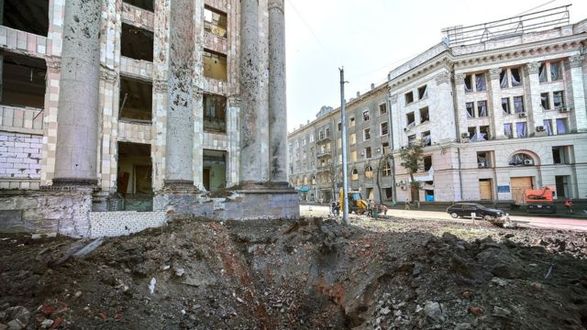 Рашисты обстреливают Харьков