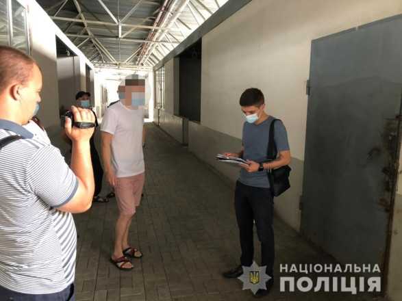 У Запоріжжі 58-річна жінка померла від ботулізму, поліція відкрила провадження