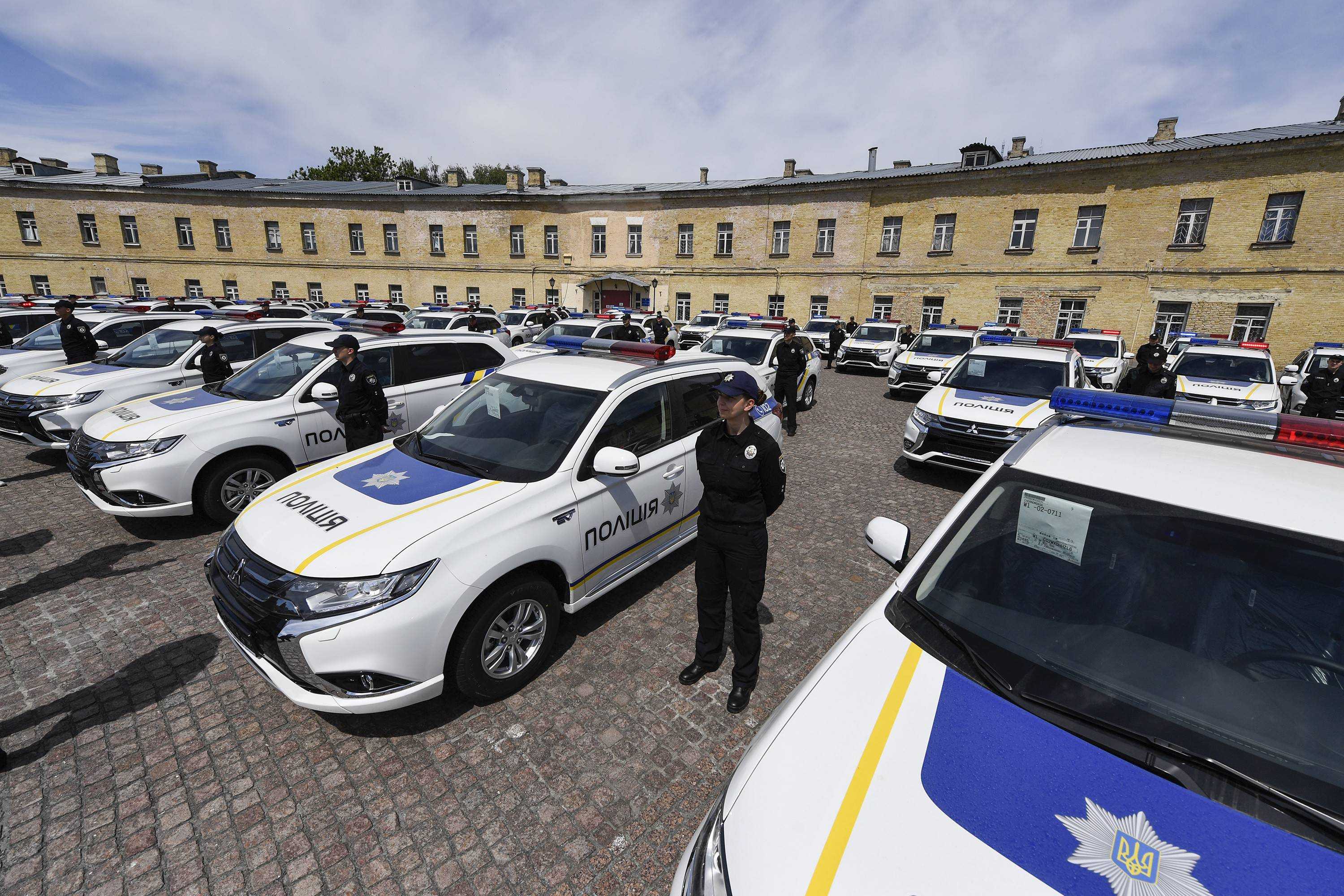 Украинская полиция получила право выгонять граждан из дома. Кому стоит бояться