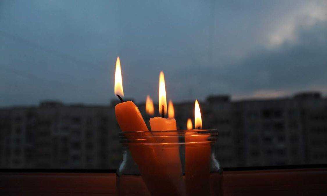 Як вижити при відключенні світла, води та газу