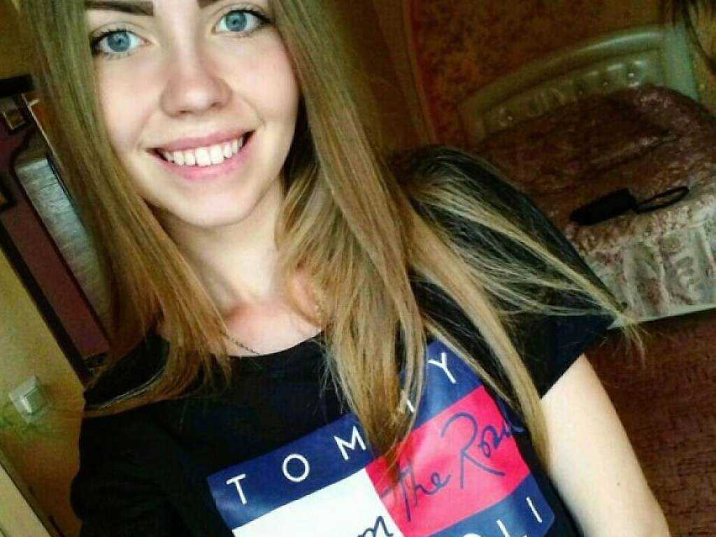 Пропала год назад, в поле нашли череп и одежду: Завтра состоятся похороны 16-летней Дианы