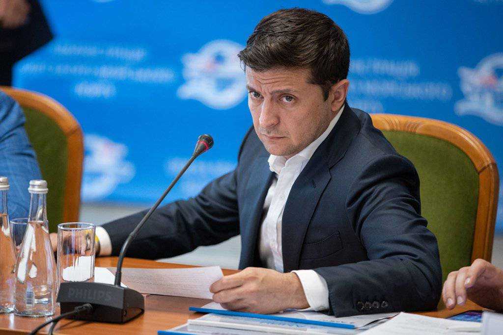 Зеленский принял отставку главы Тернопольской ОГА после протестов из-за эвакуированных из Китая