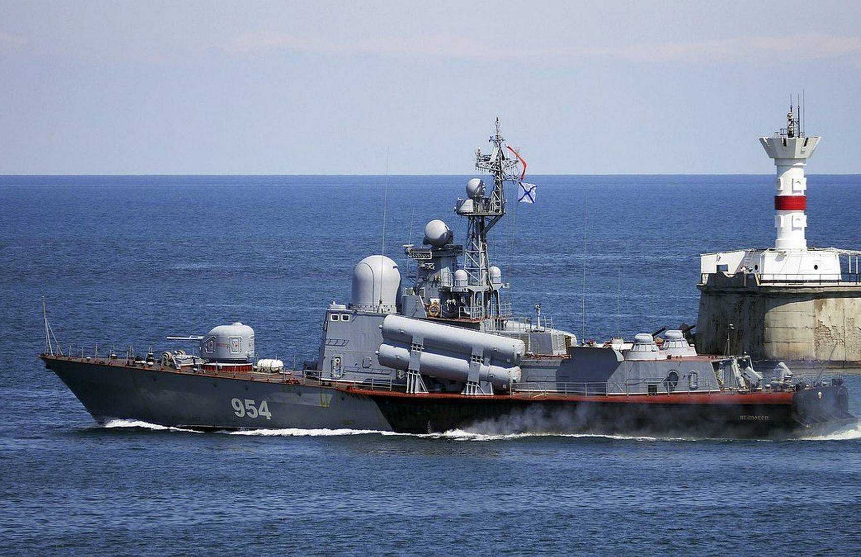 У Росії спростували заяву ГУР МО України про відмову в допомозі потопаючому рибальському судну