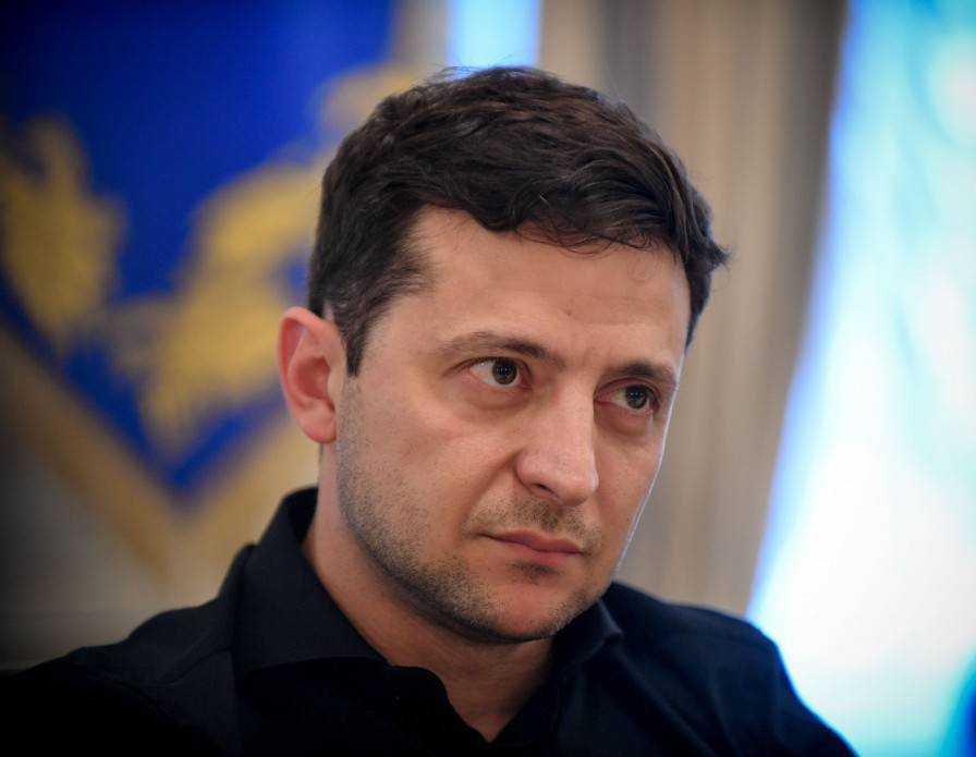 Зеленский о потерях на Донбассе: Герои погибли не зря