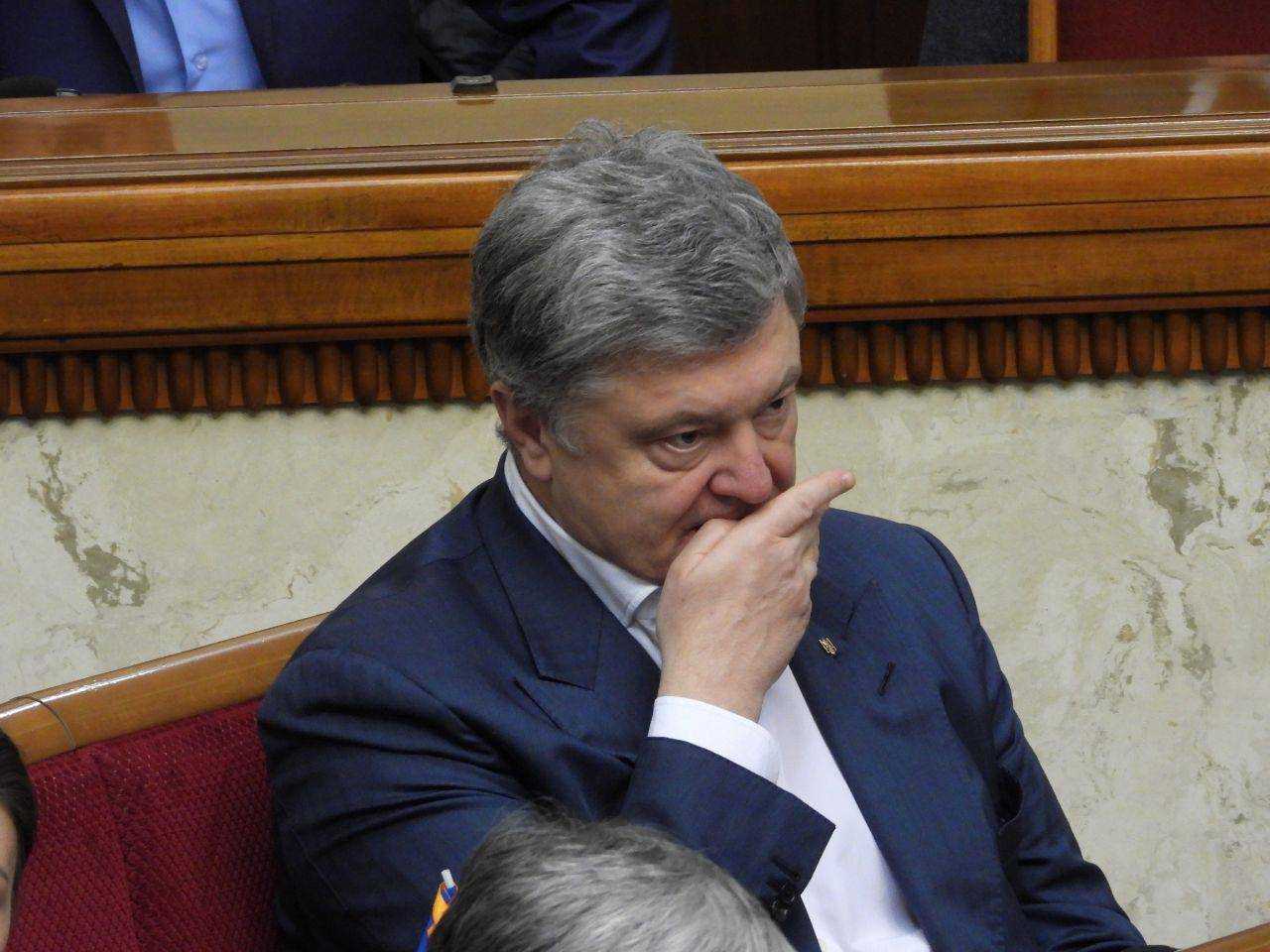 Порошенко грыз ногти в Раде