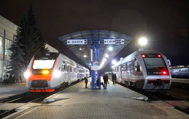 УЗ восстанавливает движение регионального экспресса "Харьков - Сумы - Конотоп": график