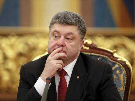 Порошенко уговаривают не идти в парламент