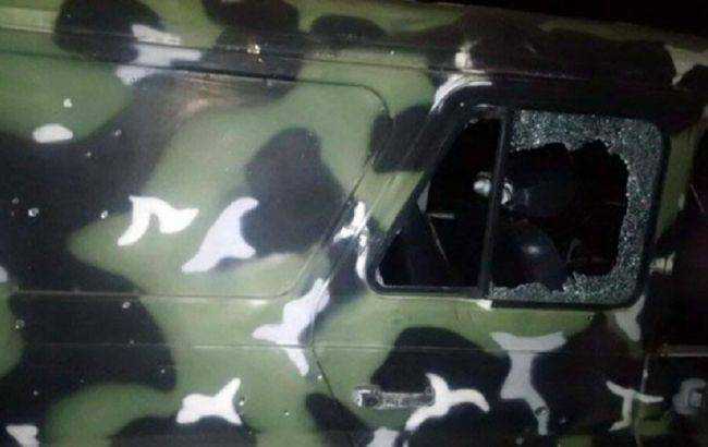 Патрульные попали под обстрел боевиков на Донбассе: двое пострадавших