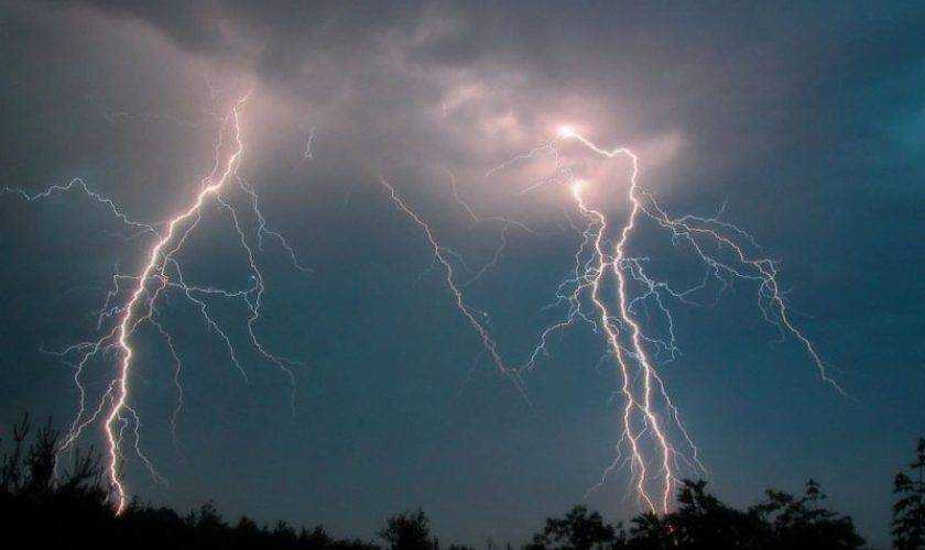 На Украину надвигаются сильные грозы