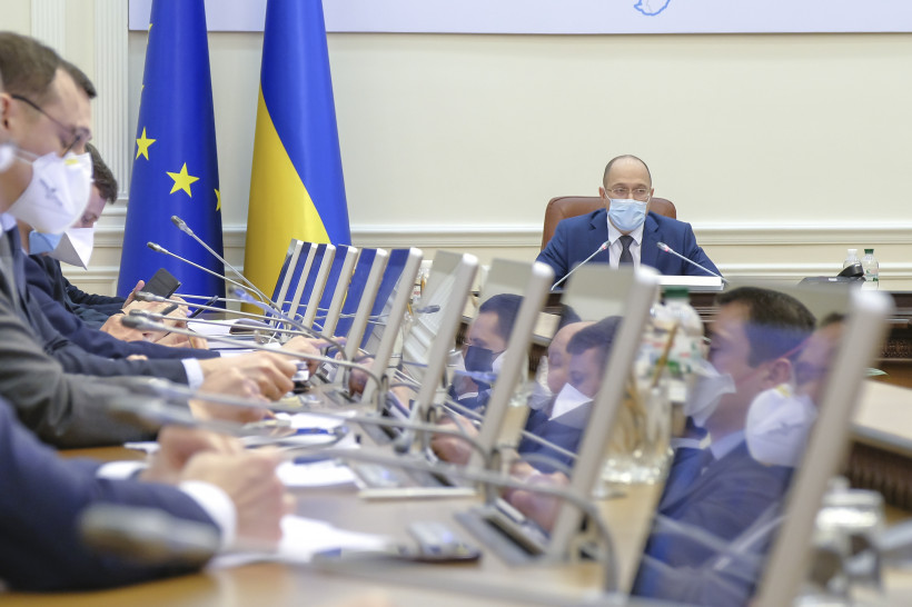 Кабмин сегодня рассмотрит увольнение сразу пяти глав ОГА, - источник