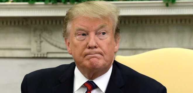 Опрос: 45% американцев поддерживают импичмент Трампа