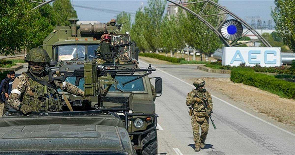 рашисти змушують працівників ЗАЕС укладати контракти з Росатомом